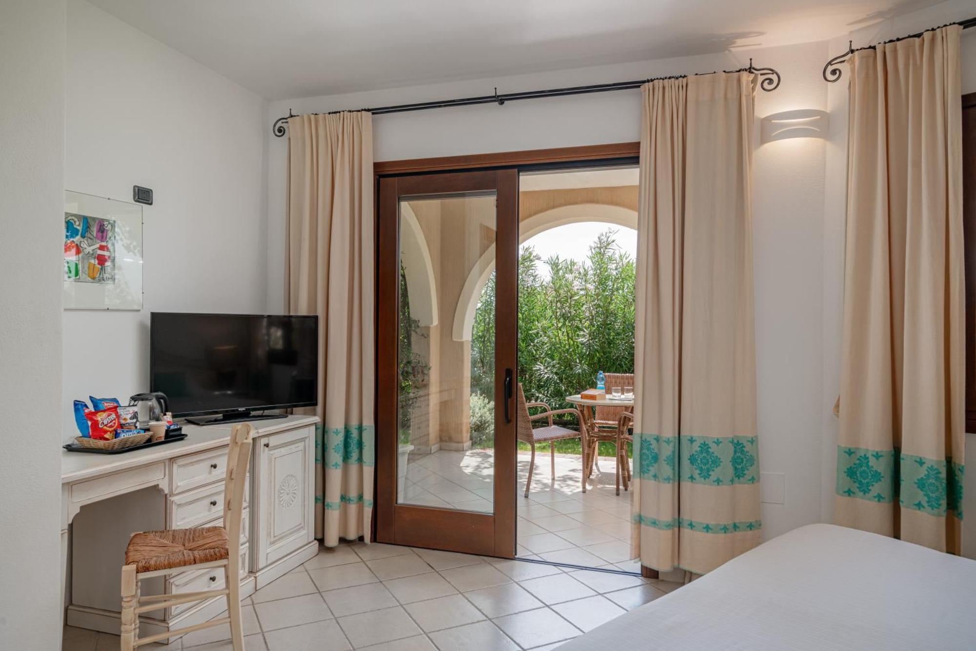 Hotel Mariposas Вилласимиус Экстерьер фото