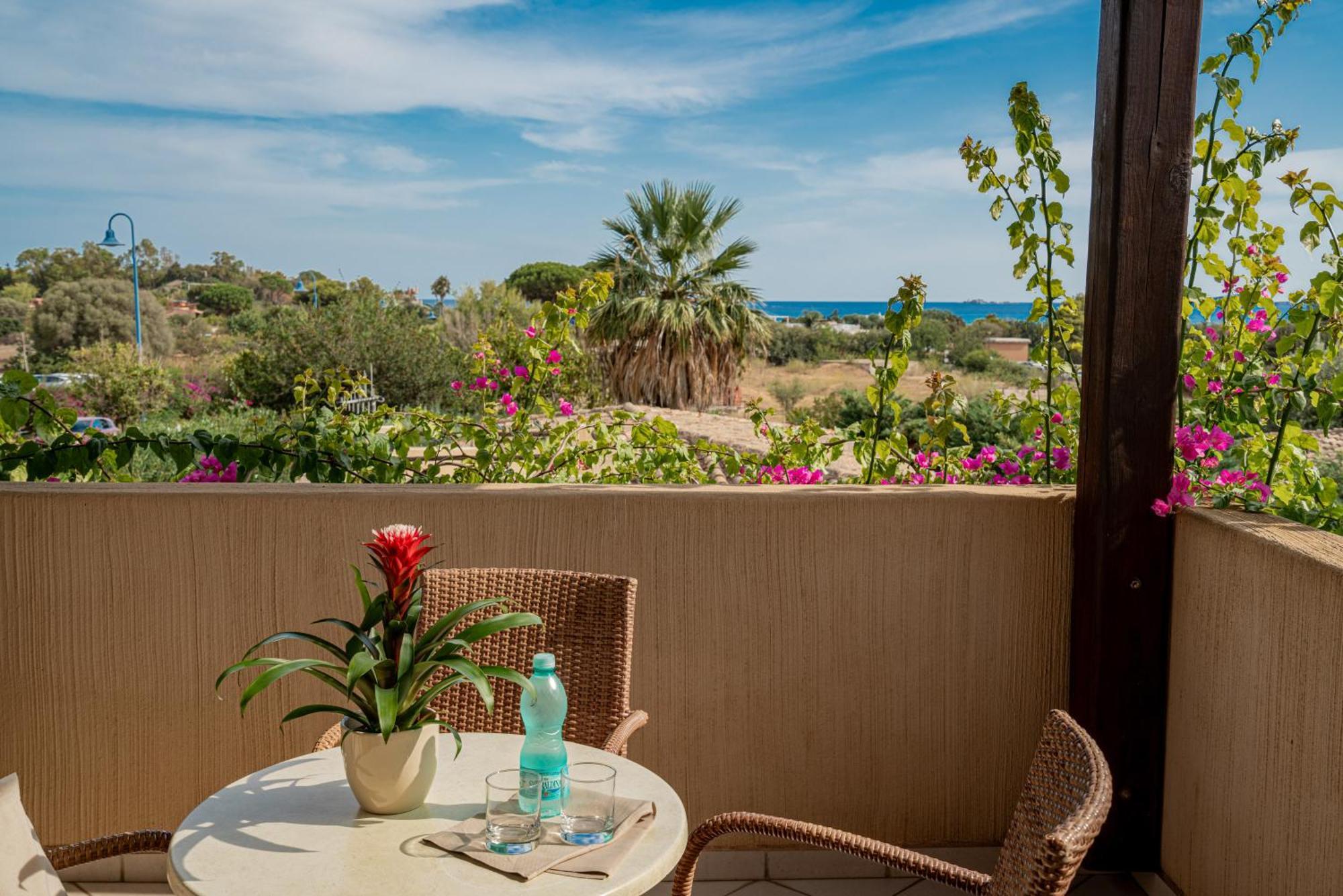 Hotel Mariposas Вилласимиус Экстерьер фото