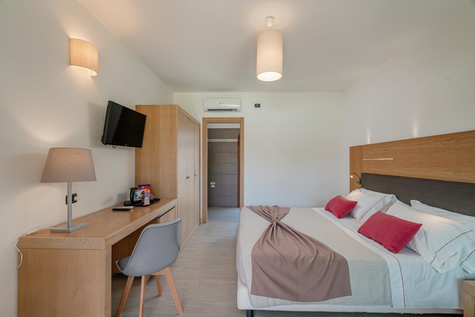 Hotel Mariposas Вилласимиус Экстерьер фото
